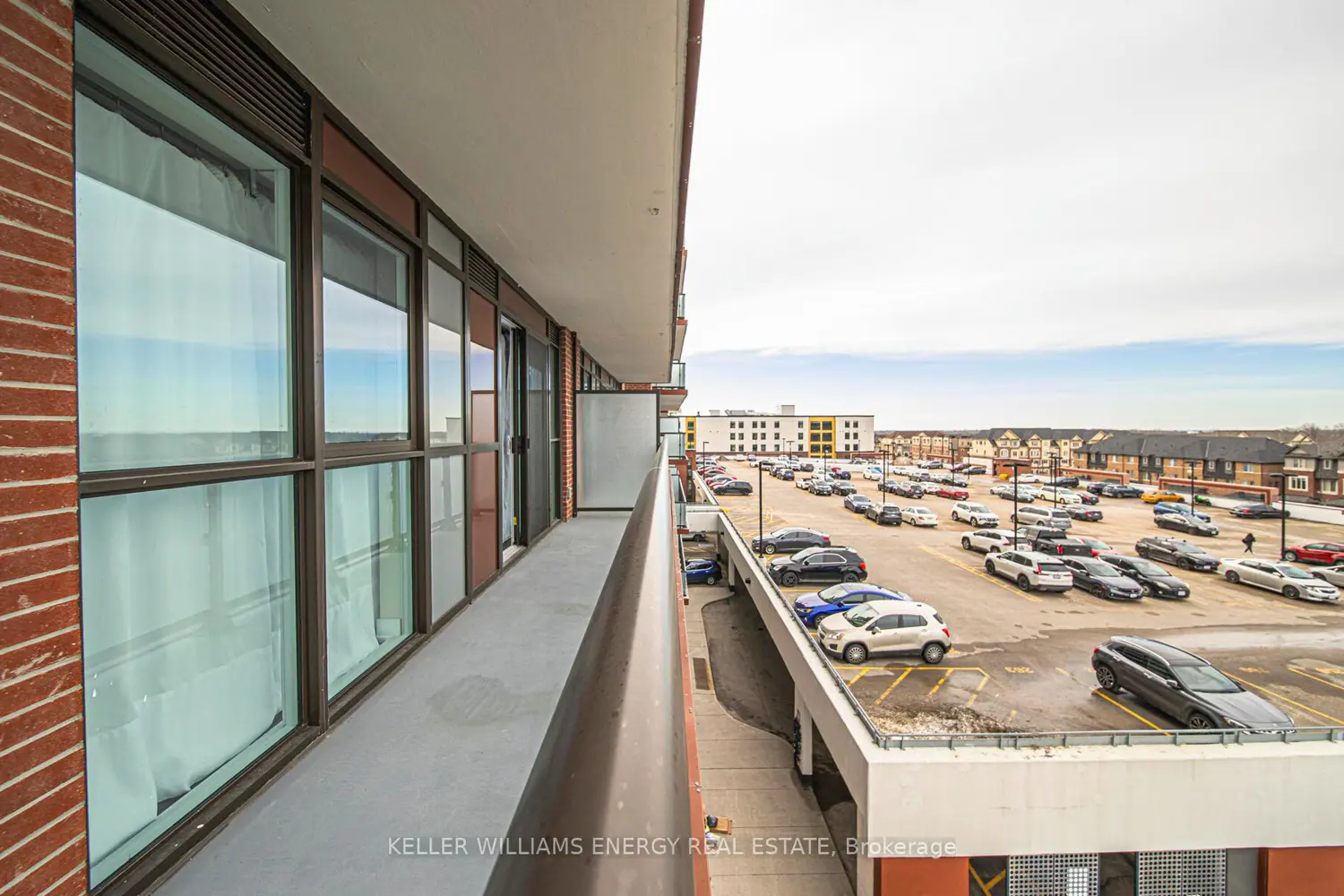 Additional image 12 of 2550 Simcoe Street 405