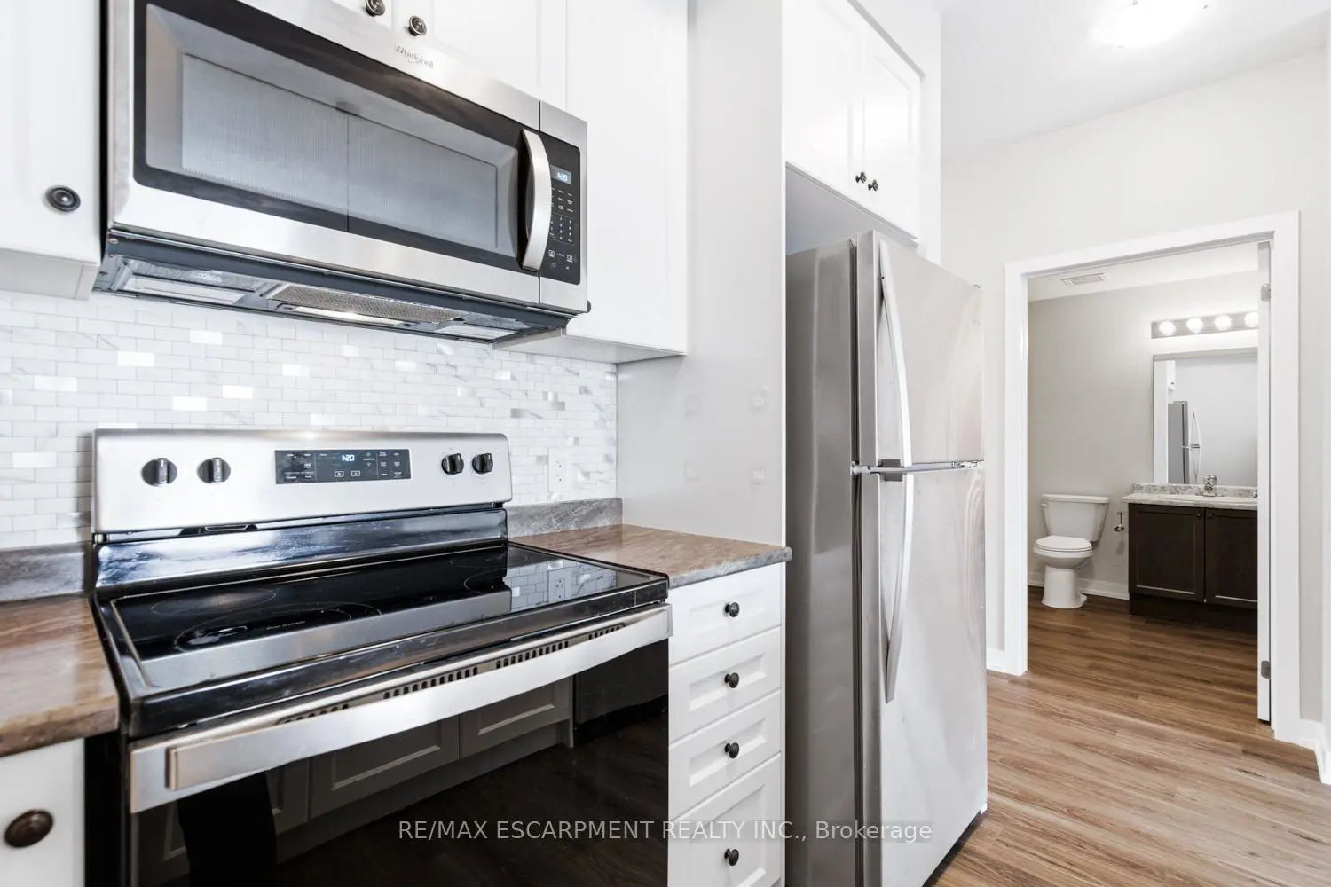 Additional image 12 of 450 Dundas Street 1113