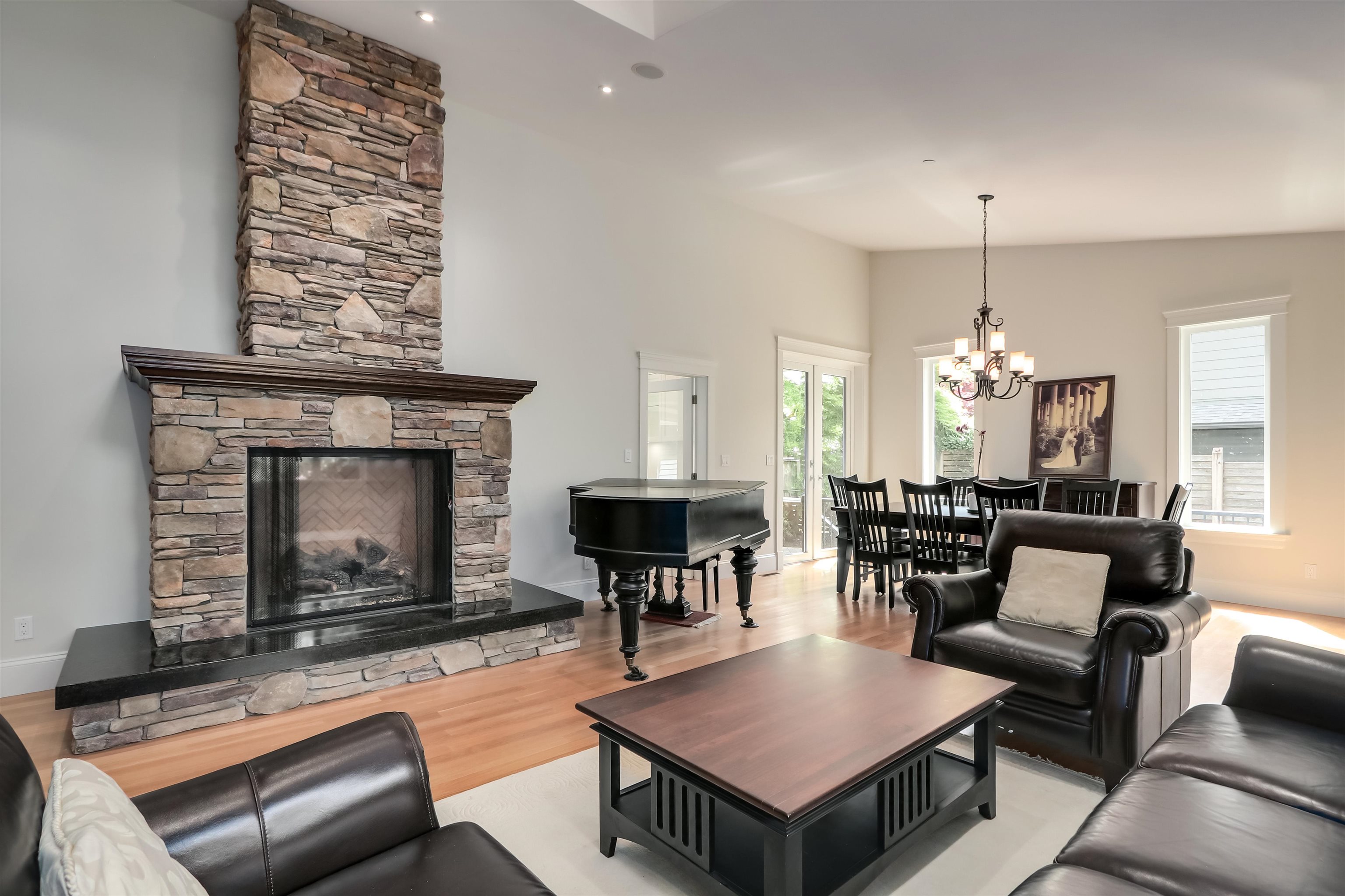 Additional image 6 of 352 St. James Crescent, West Vancouver, BC, V7S 1J8