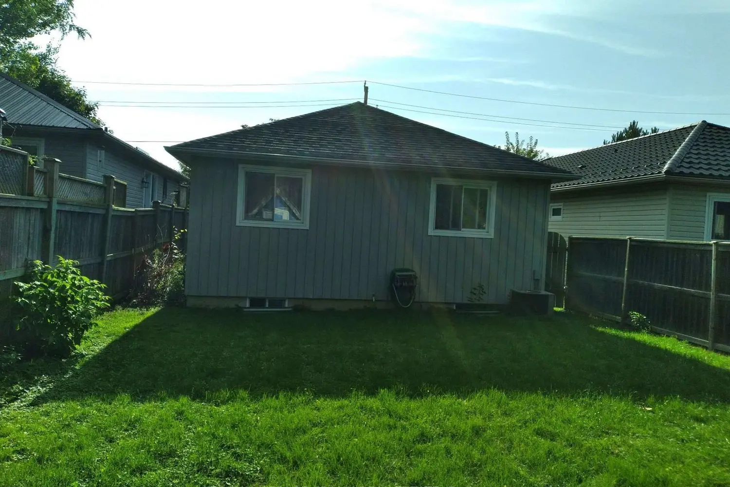 Additional image 3 of 758 Ontario Street