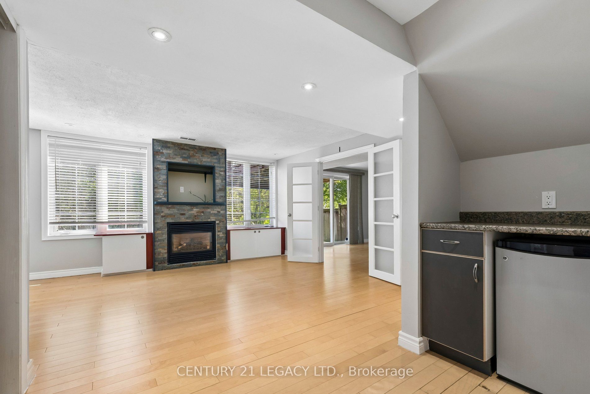 Additional image 5 of 29 Woolf Crescent, Ajax, ON, L1S 7N5