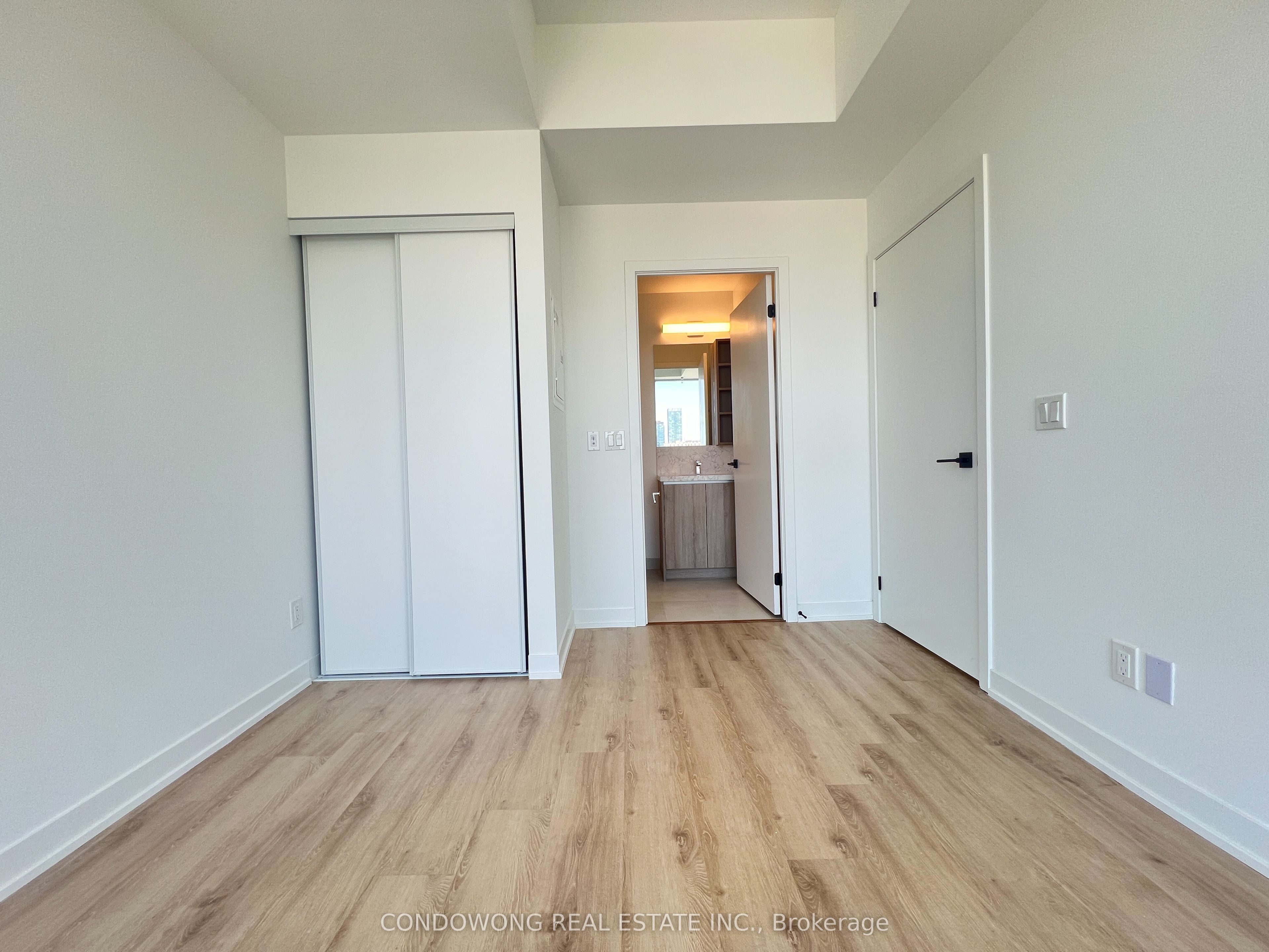 Additional image 5 of 2707-319 Jarvis Street, Toronto, ON, M5B 0C8