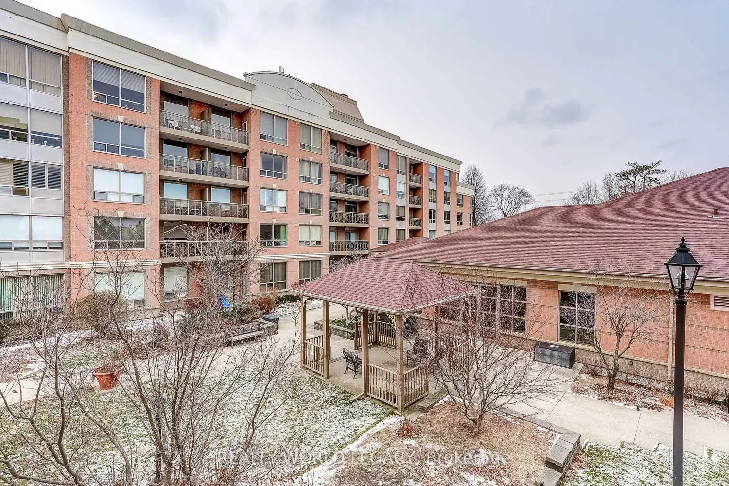 Additional image 9 of 100 Burloak Drive 1201