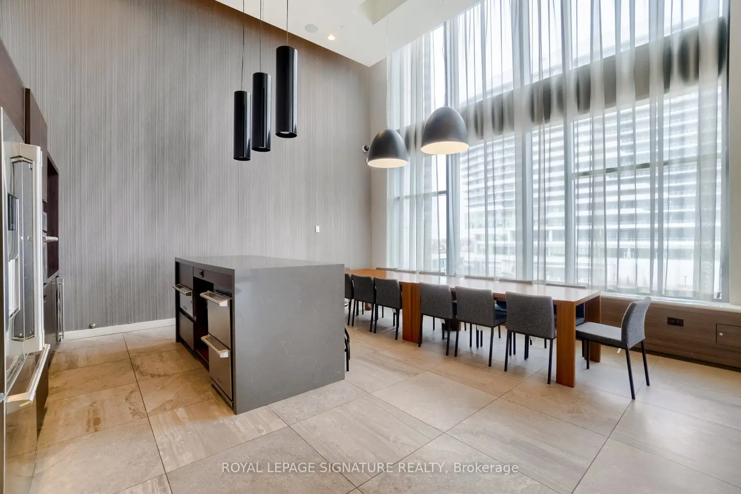 Additional image 19 of 2560 Eglinton Avenue 313