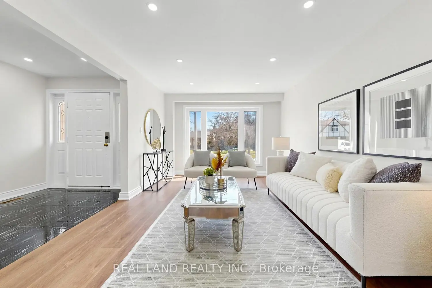 Additional image 4 of 54 Marblemount Crescent