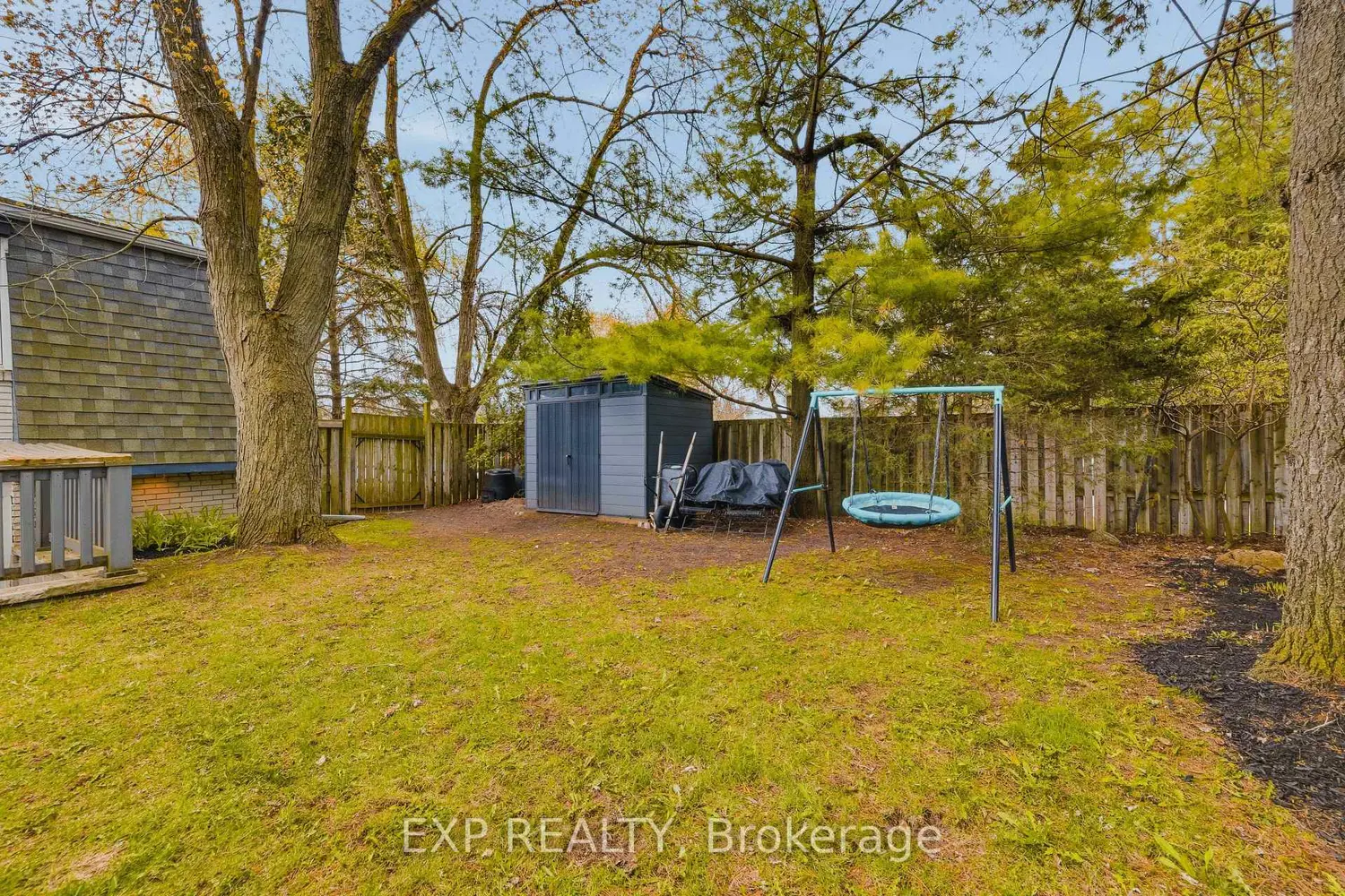 Additional image 16 of 459 Lee Avenue