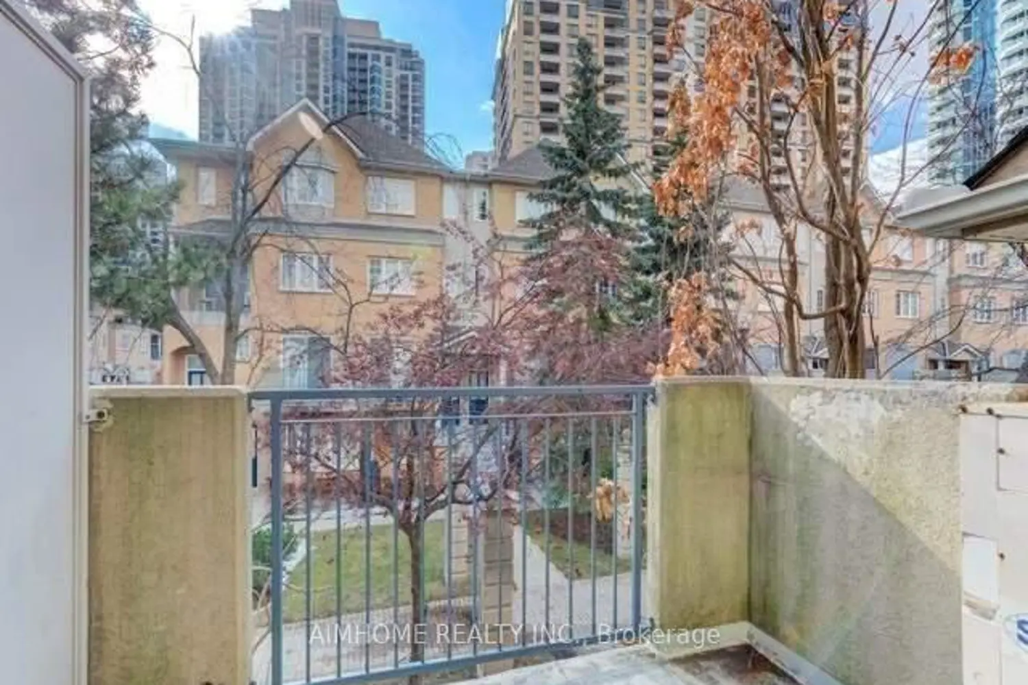 Additional image 17 of 28 Sommerset Way 1530