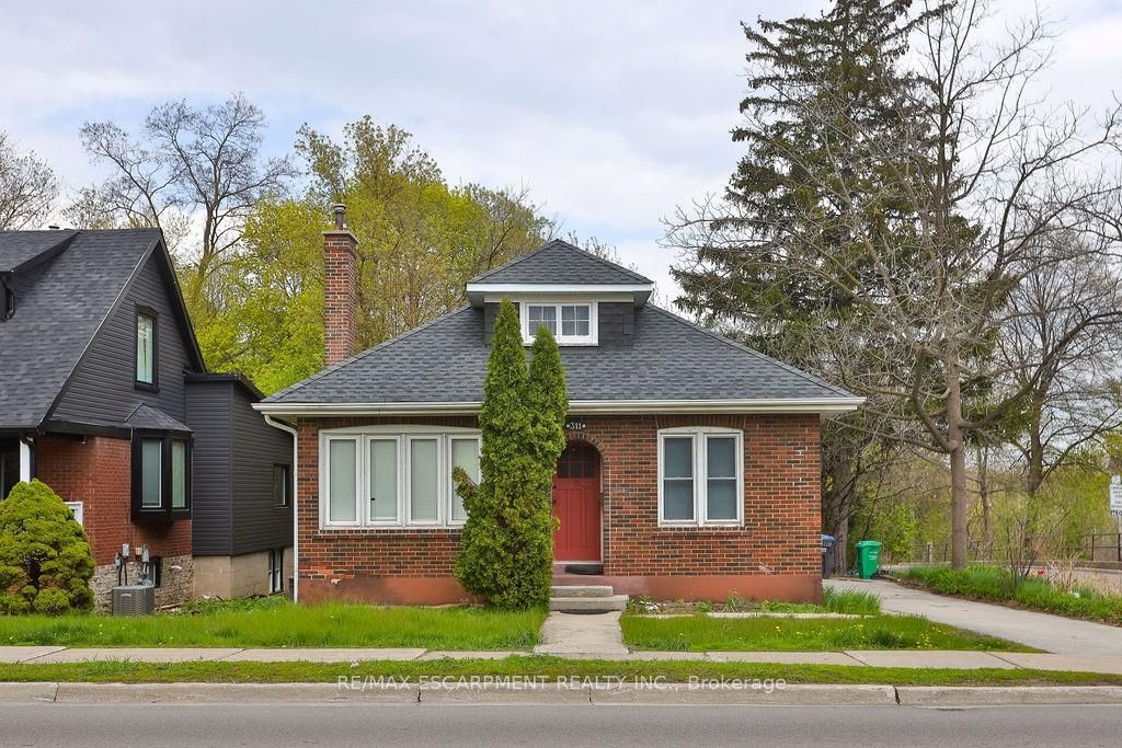 Additional image 3 of 311 Queen Street S, Mississauga, ON, L5M 1L9
