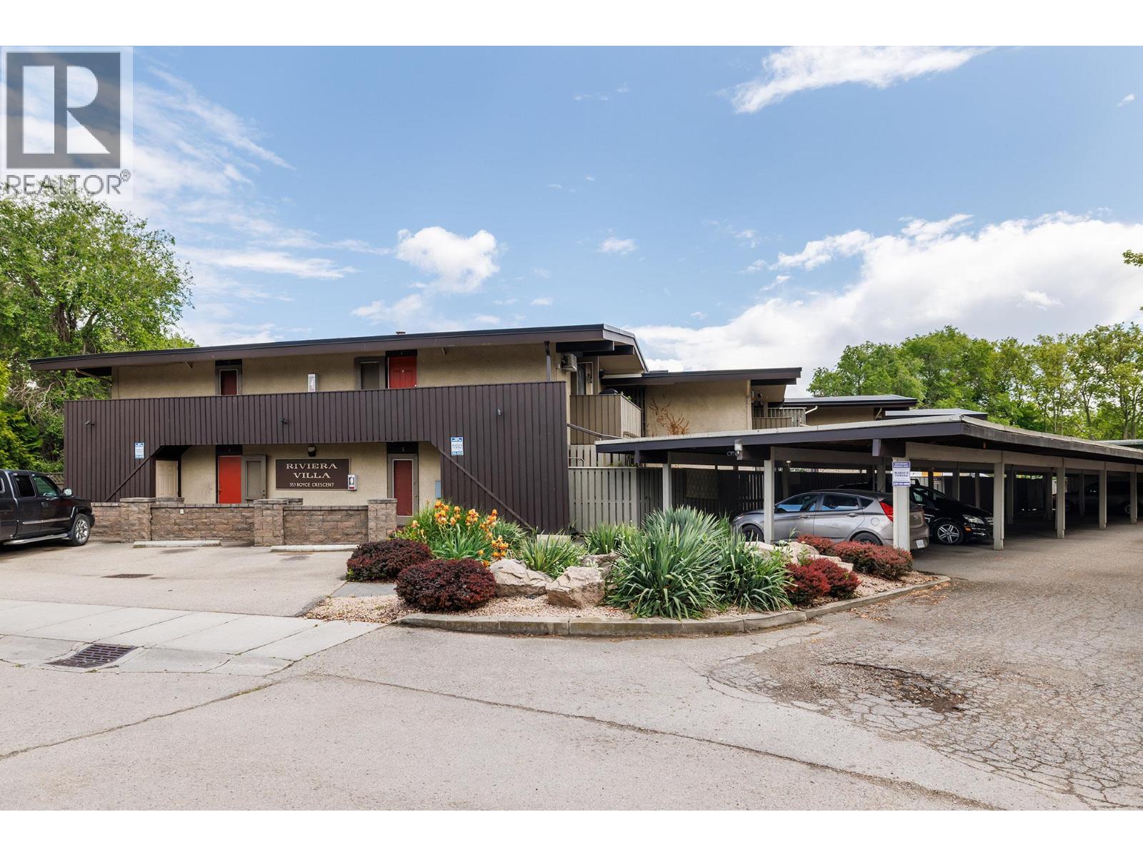 17-353 Boyce Crescent, Kelowna, BC, V1Y5Z7