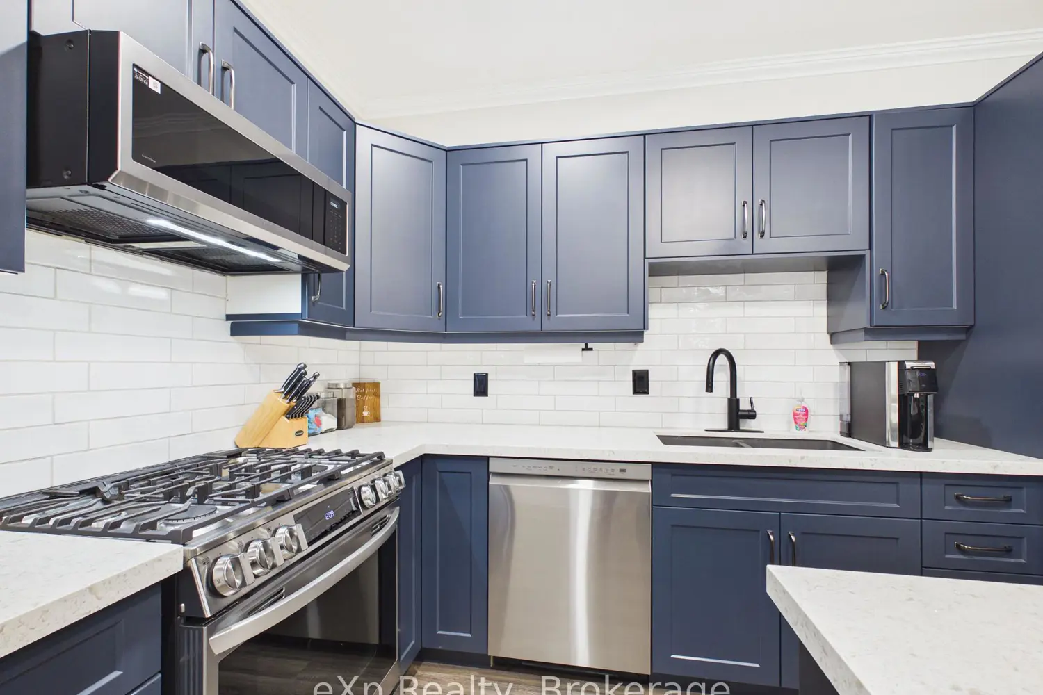 Additional image 8 of 235 Jackson Street