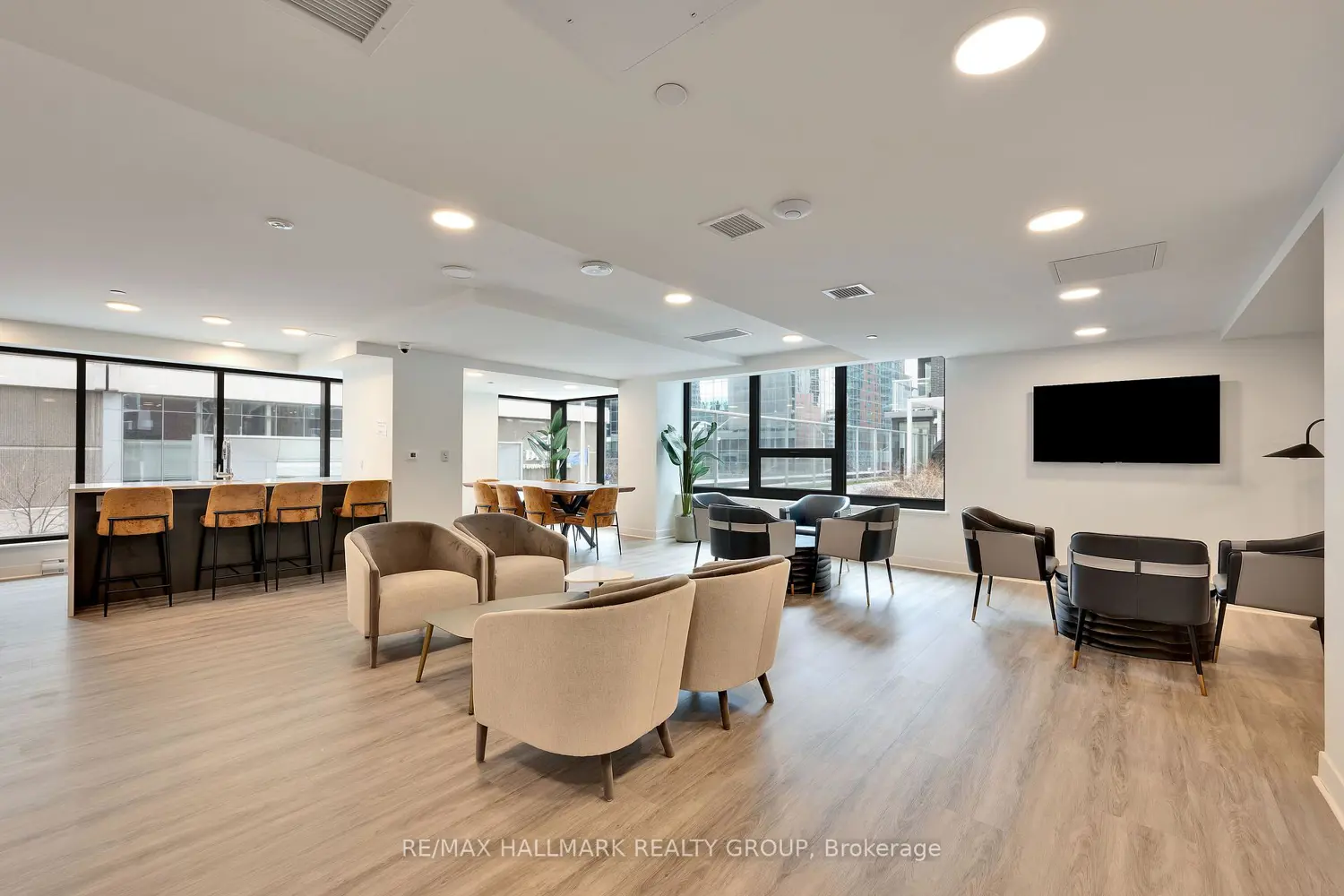 Additional image 17 of 340 Queen Street 906
