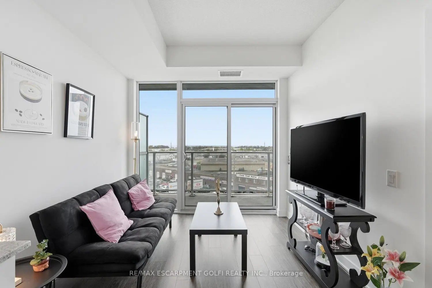 Additional image 7 of 2782 Barton Street 513