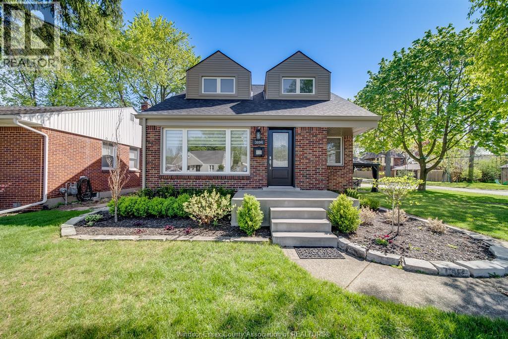 3094 Bruce , Windsor, ON, N9E1W4