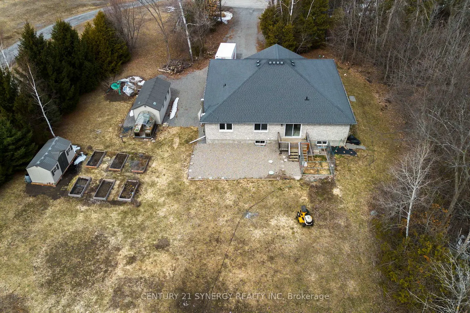 Additional image 19 of 42 Empress Drive