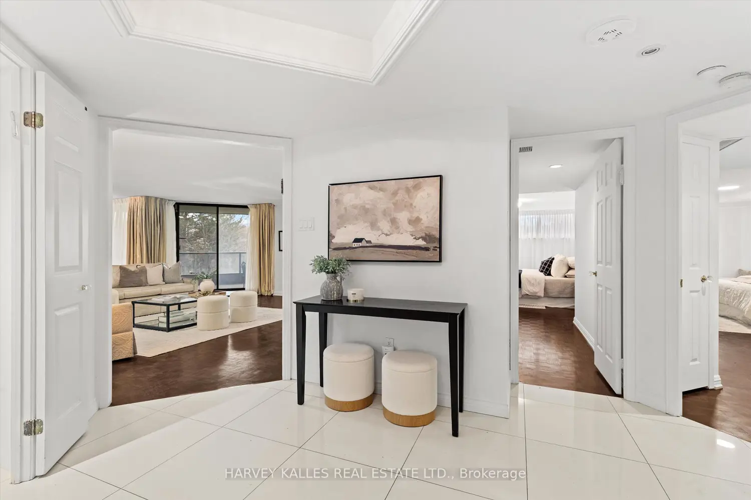 Additional image 3 of 3900 Yonge Street 201