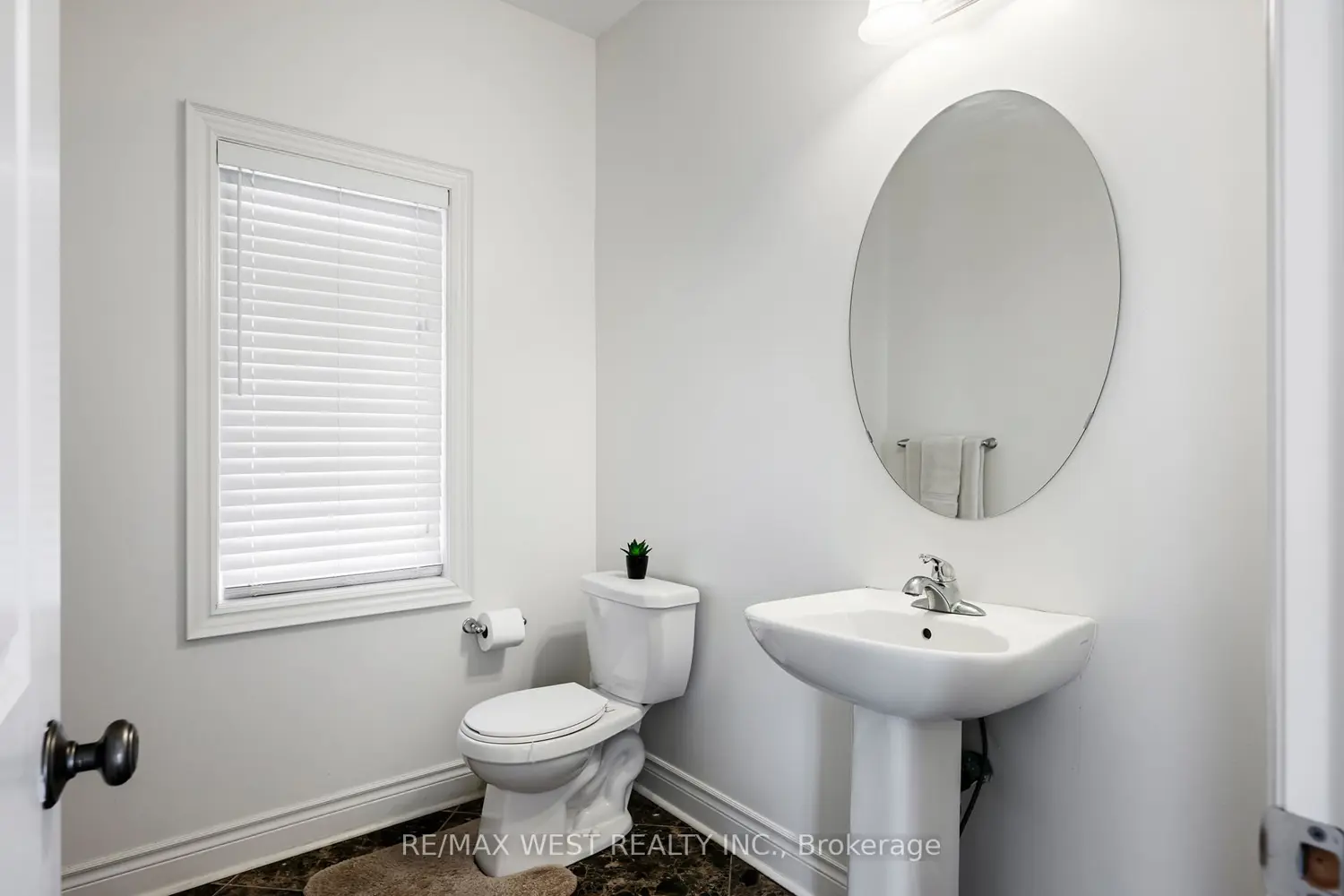 Additional image 4 of 10 Stonegate Avenue