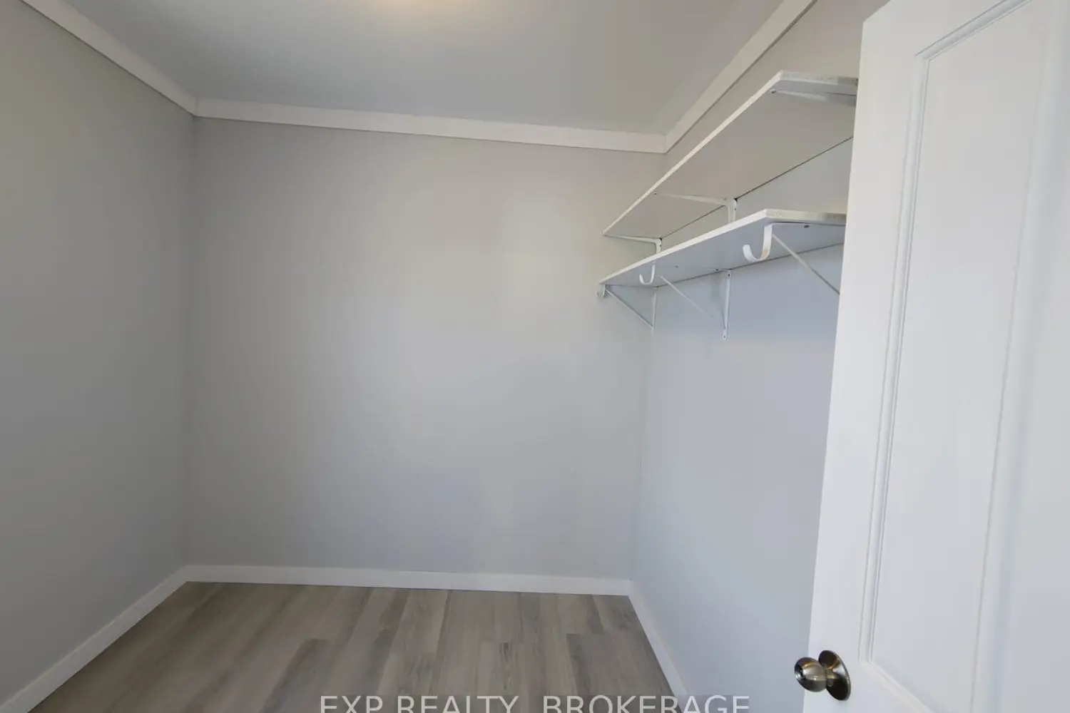 Additional image 10 of 14 Louis Street