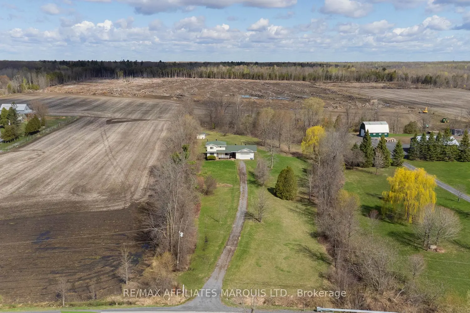 16469 Myers Road photo 2