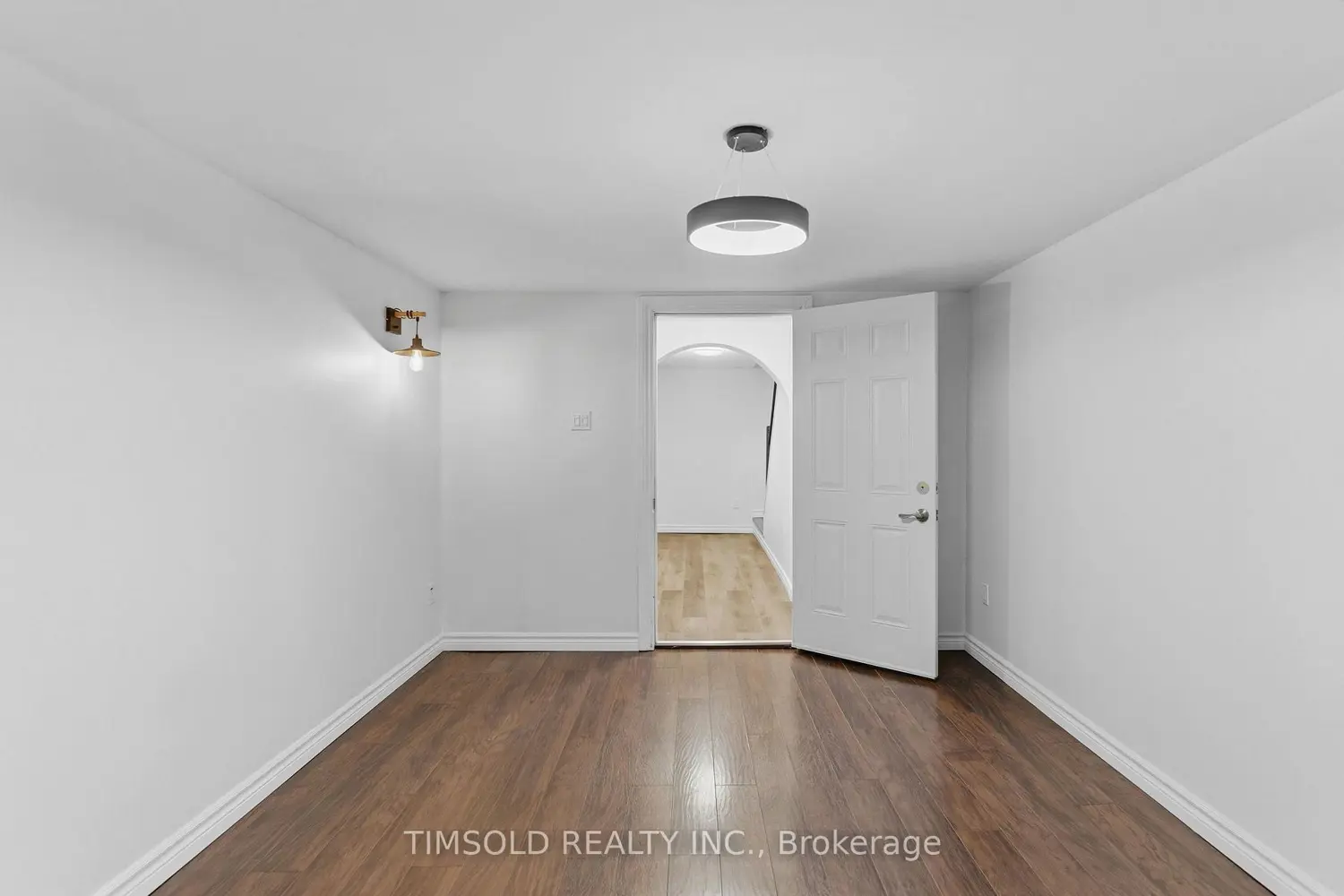 Additional image 14 of 14 Gordon Way