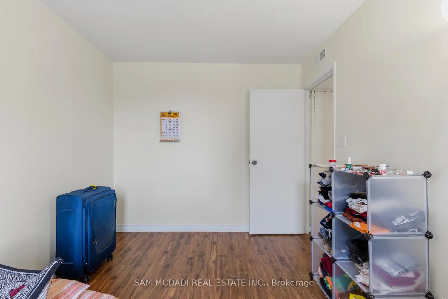 Additional image 17 of 400 York Boulevard 201