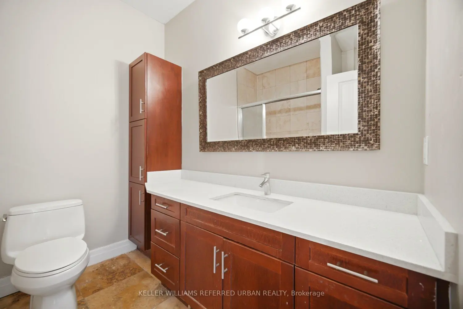 Additional image 11 of 459 Kerr Street 305