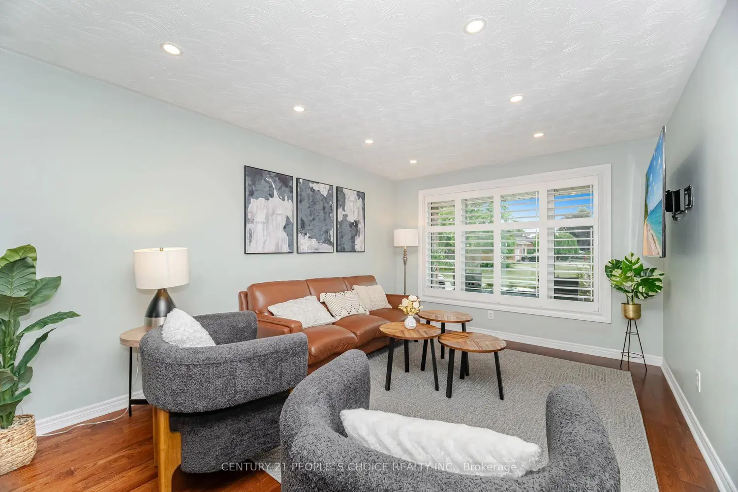 55 Vineberg Drive