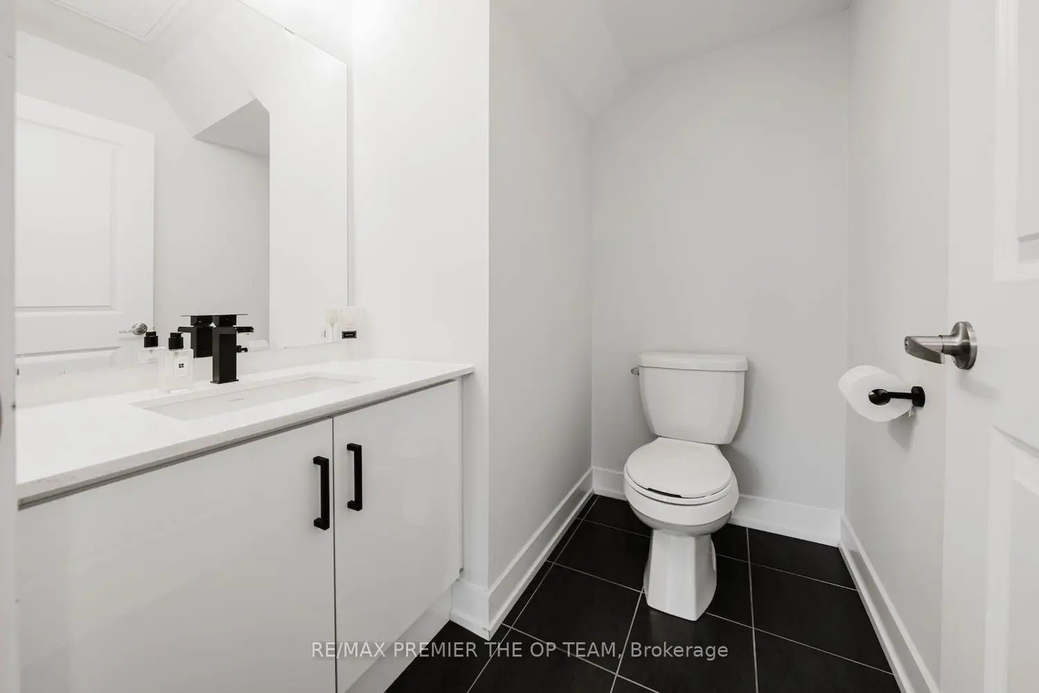 Additional image 16 of 9580 Islington Avenue 139