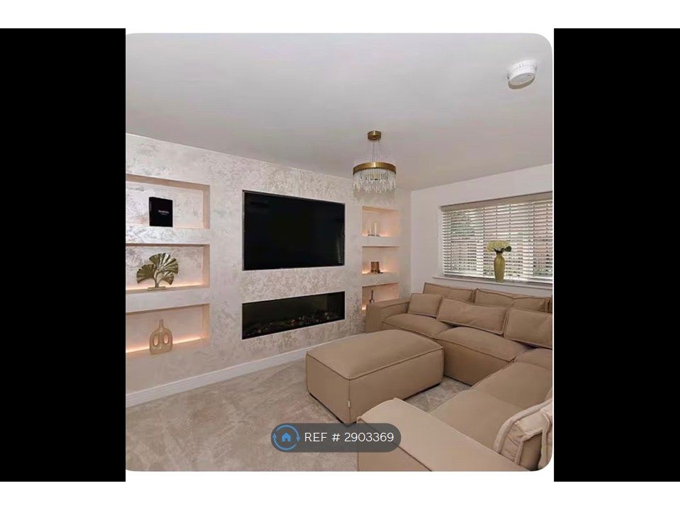 Additional image 3 of 4 bed detached house to rentArtingstall Drive, Macclesfield SK10