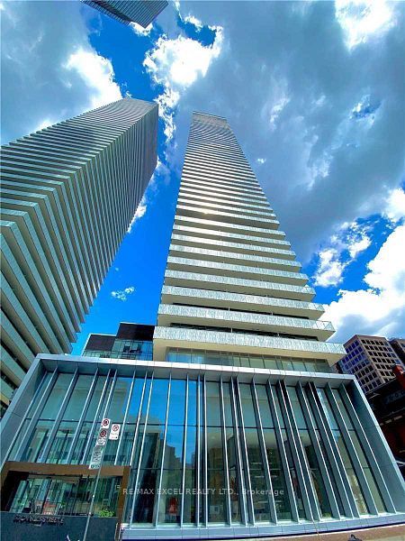2805-50 Charles Street E, Toronto, ON, M4Y 0C3