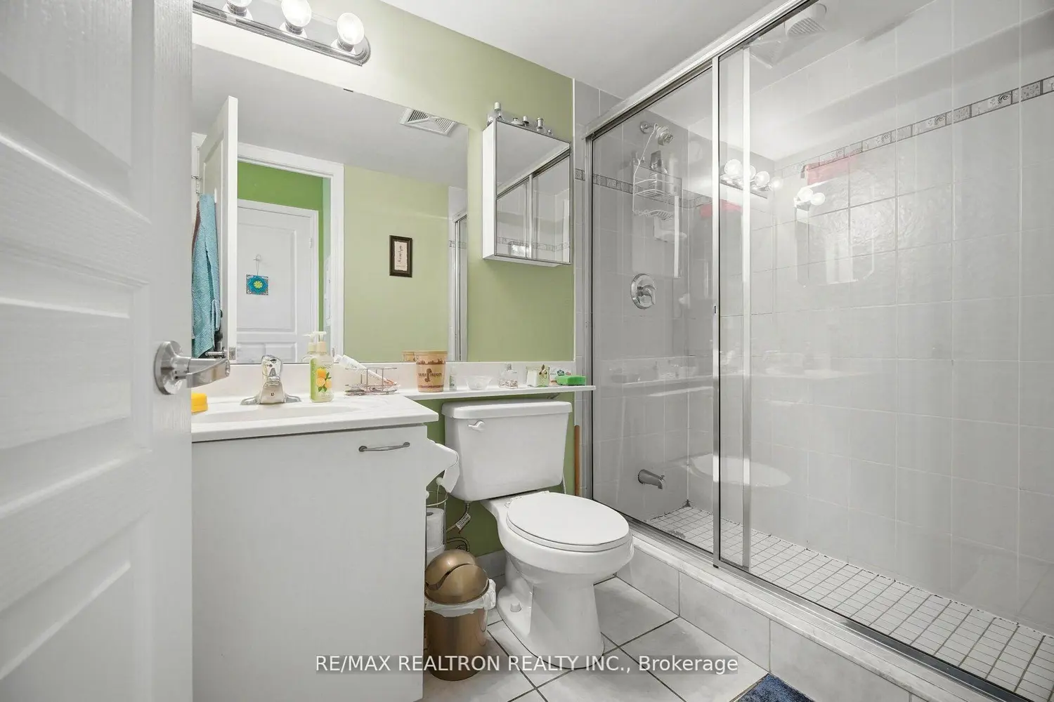 Additional image 8 of 330 Red Maple Road 411