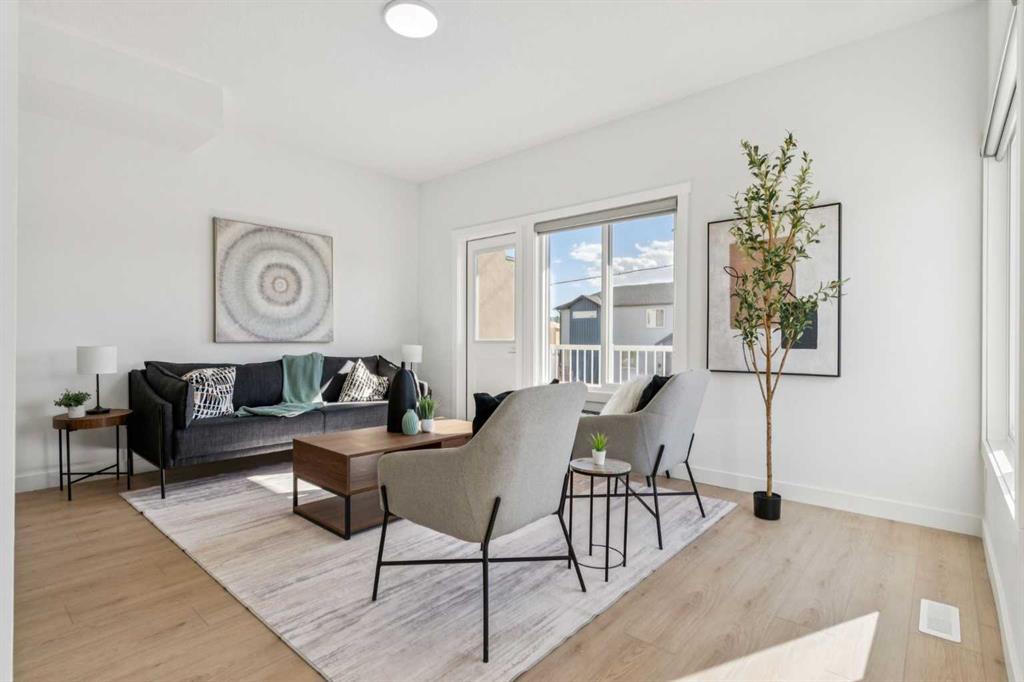 Additional image 3 of 106-95 Saddlecrest Circle NE, Calgary, AB, T3J0Z2
