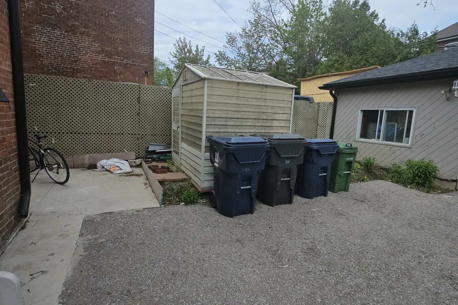 Additional image 16 of 1535 Dufferin Street