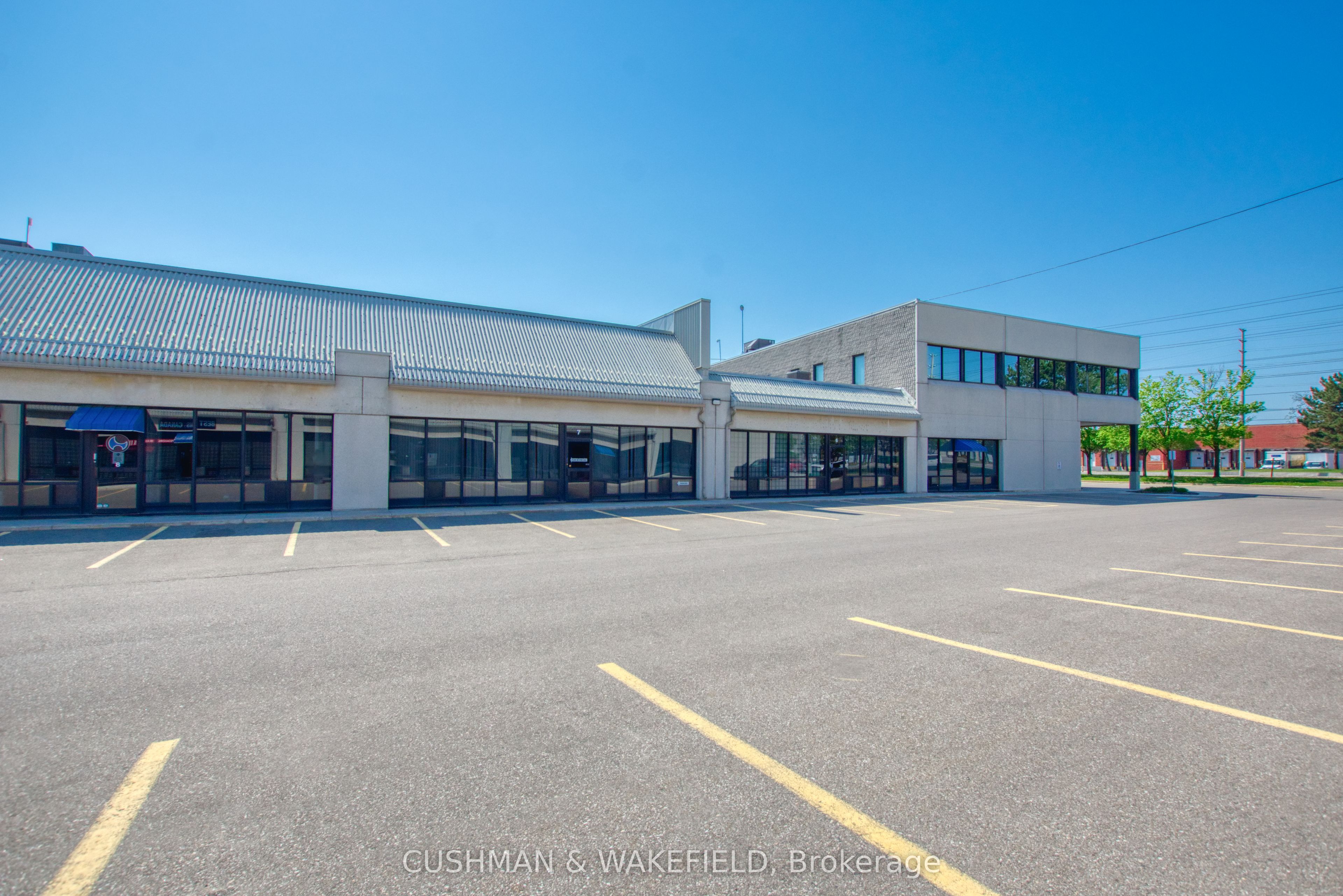 Additional image 2 of 7-8-6665 Tomken Road, Mississauga, ON, L5T 2J6