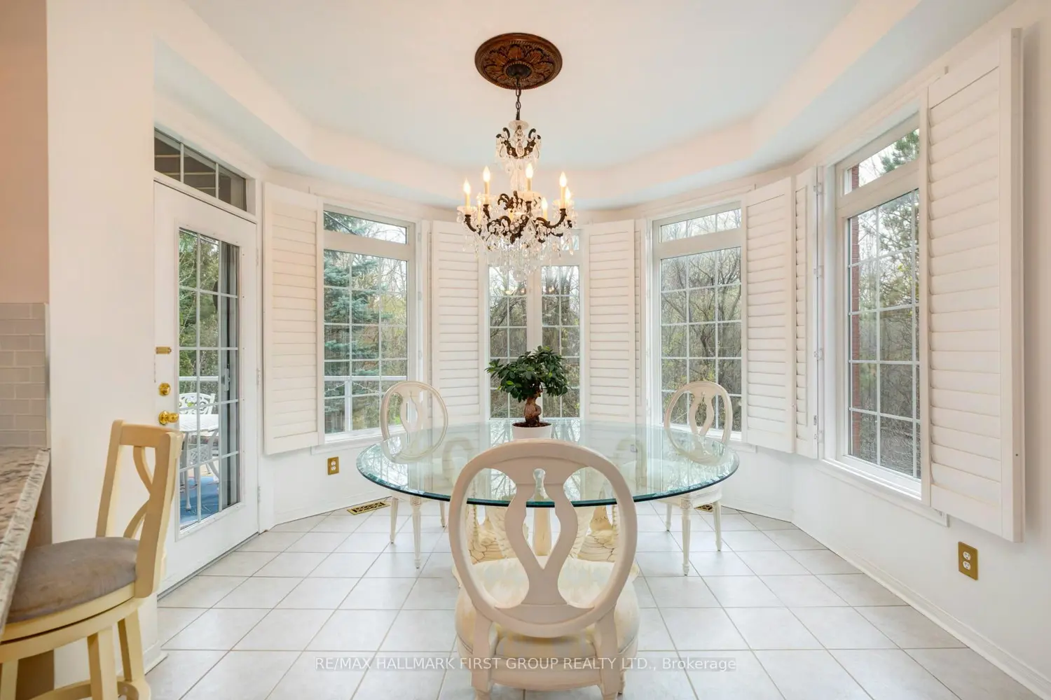 Additional image 9 of 990 Glenbourne Drive