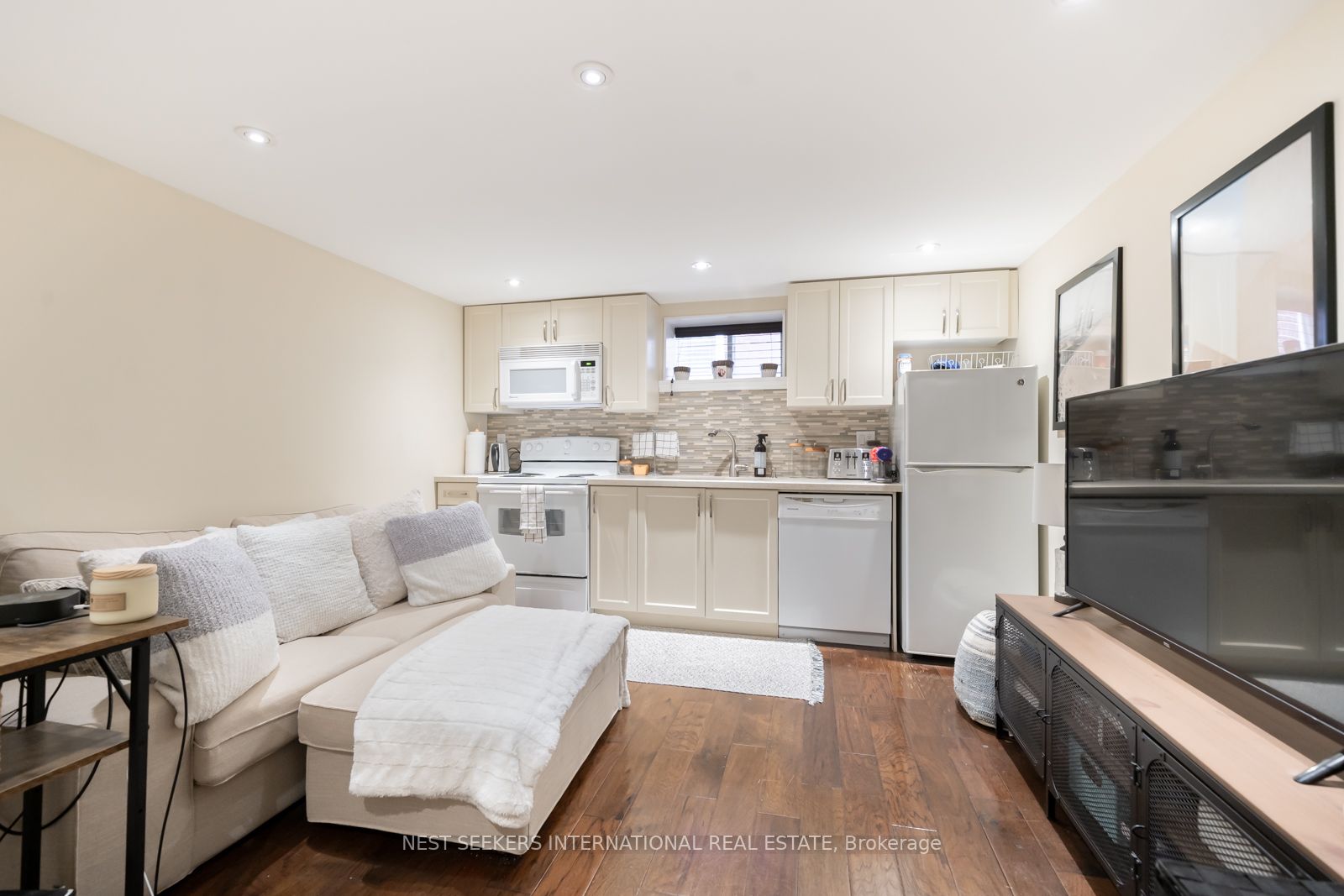Additional image 4 of 7-963 Avenue Road, Toronto, ON, M5P 2K9