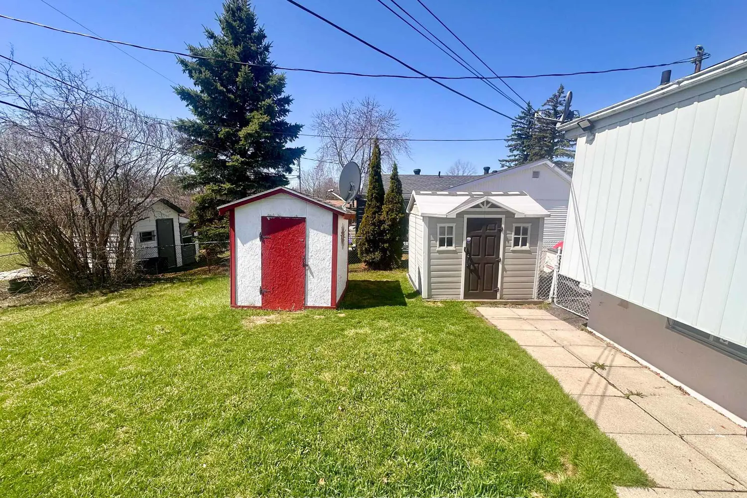 Additional image 18 of 214 Amherst Drive