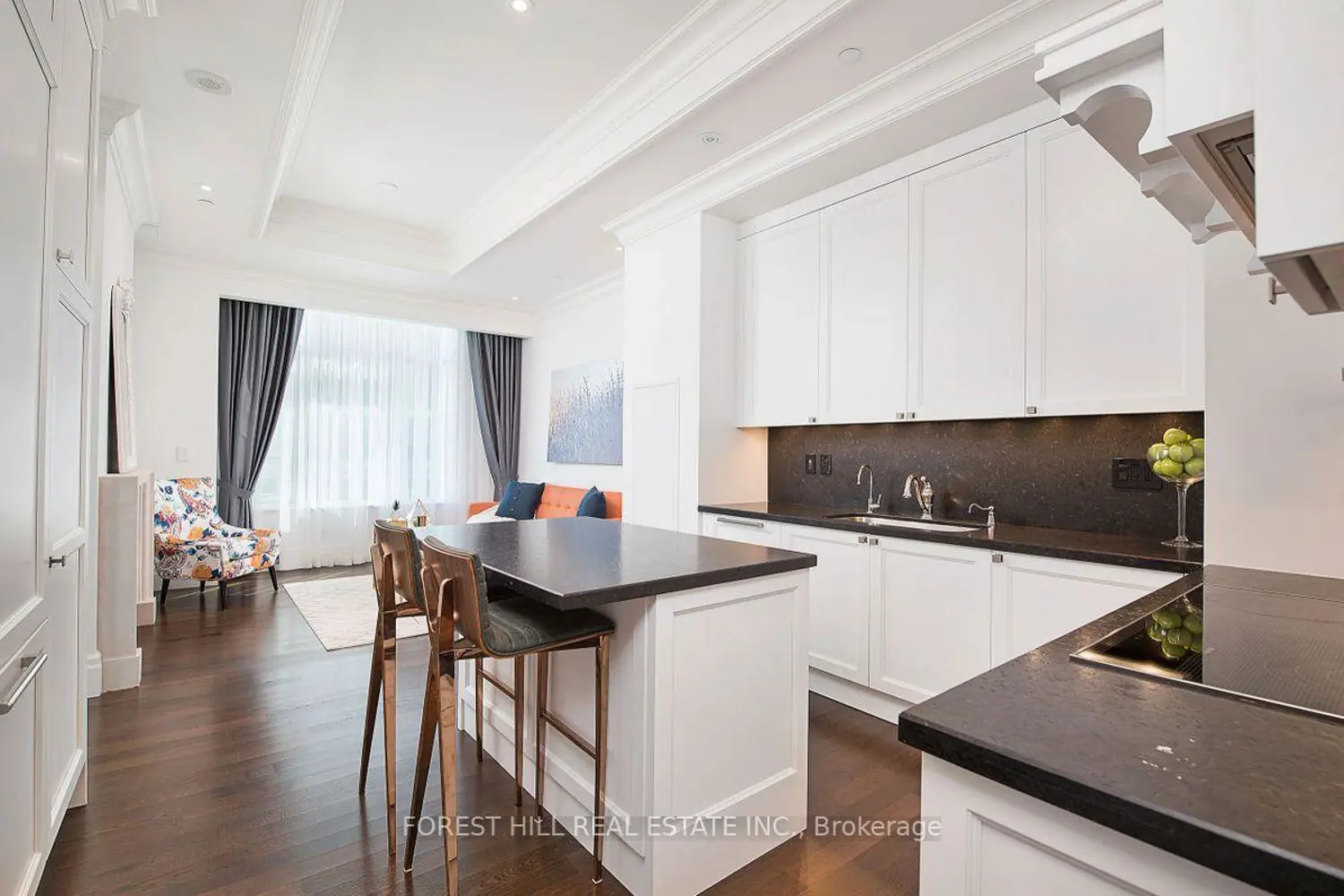 311 Bay Street 4601