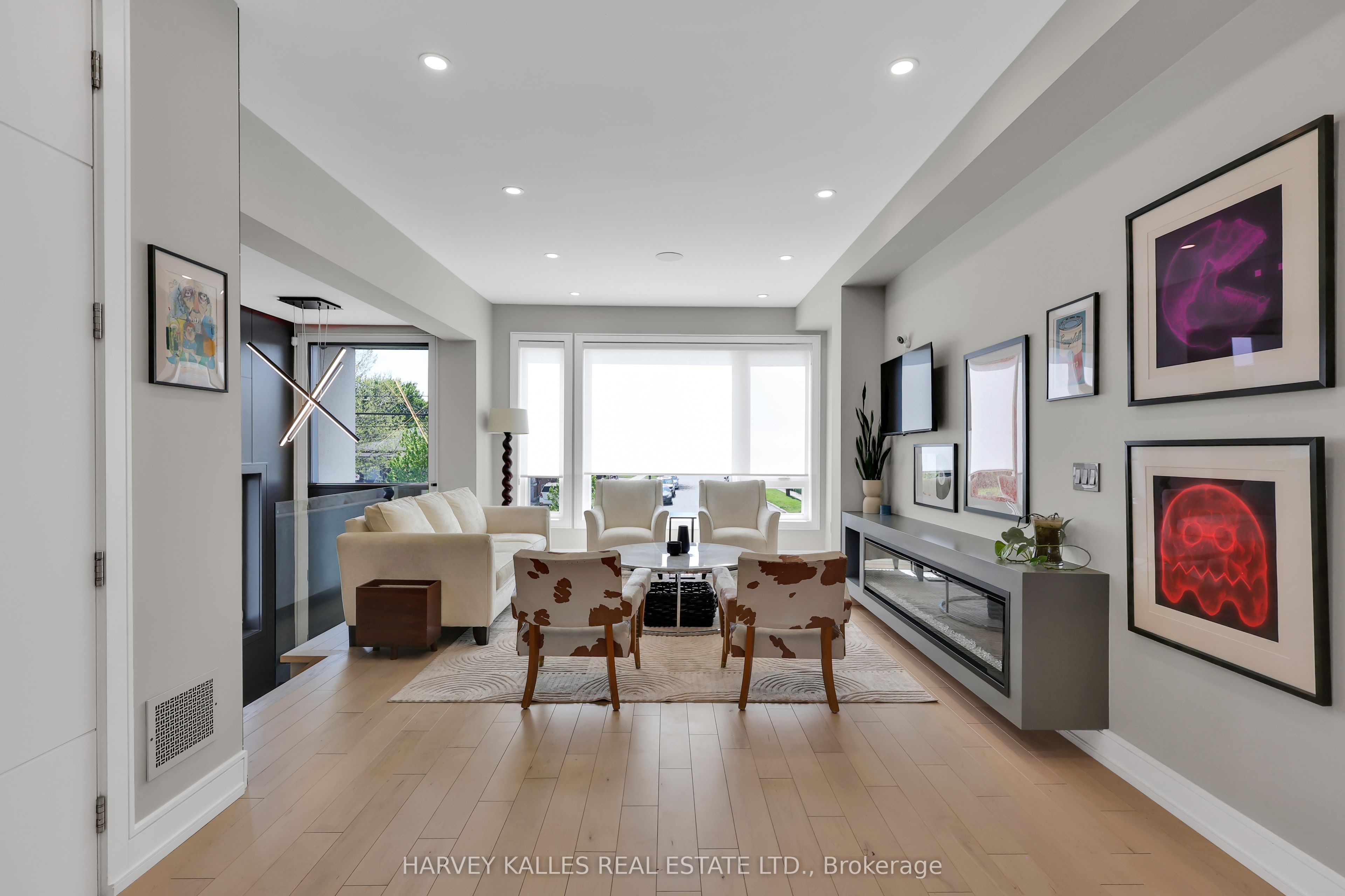 Additional image 3 of 35 Wilmington Avenue, Toronto, ON, M3H 5J1