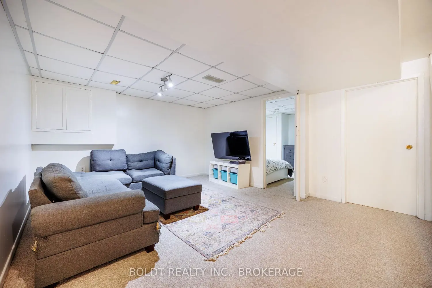 Additional image 8 of 5080 Mantree Court