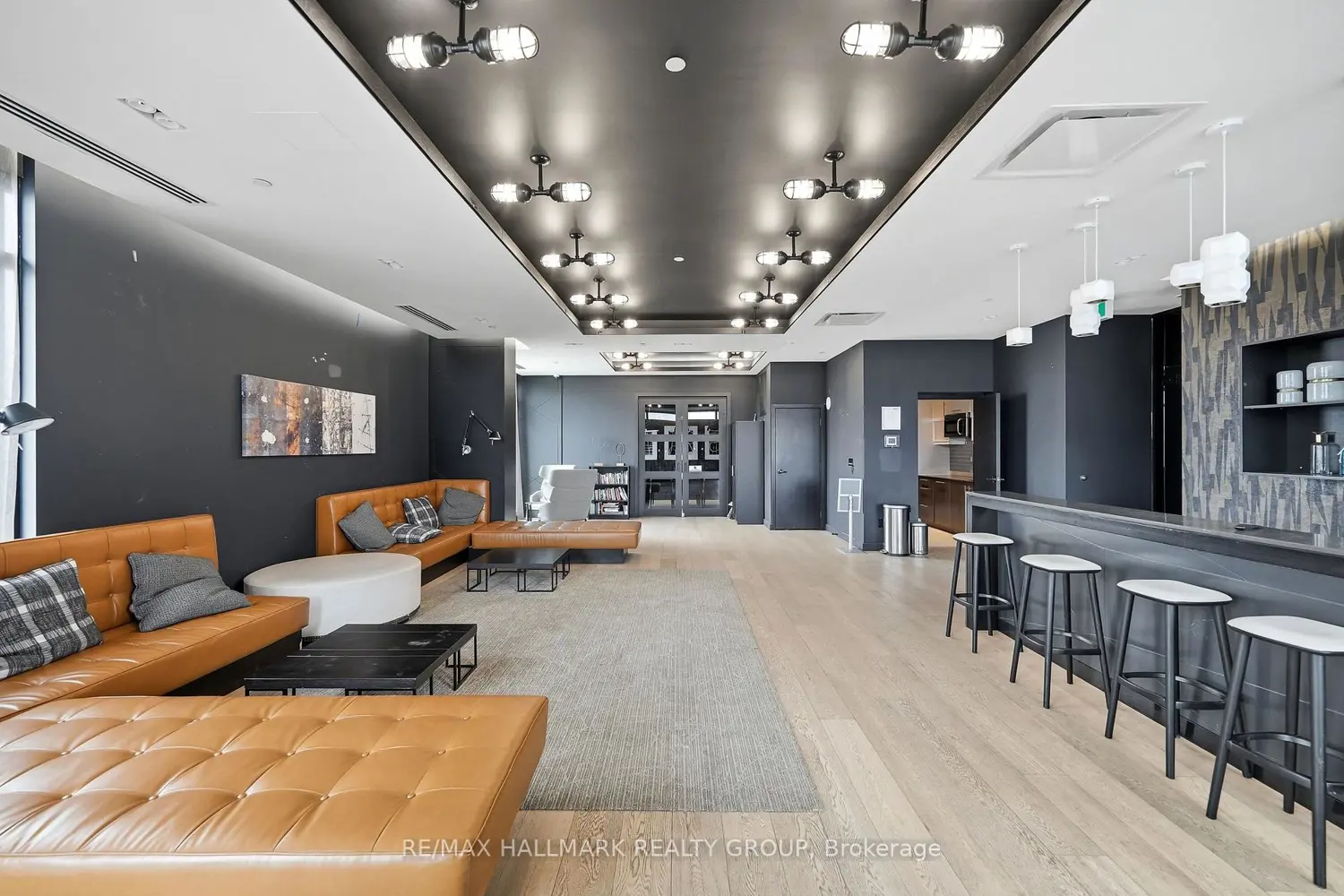 Additional image 16 of 255 Bay Street 106