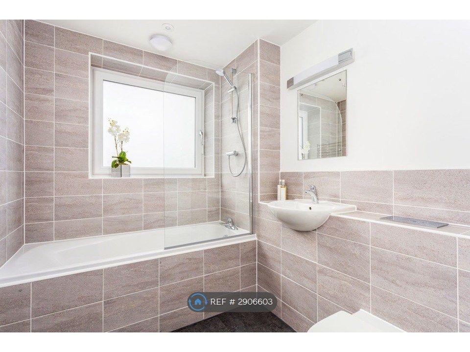 Additional image 5 of 2 bed flat to rentOriel House, Cheltenham GL50