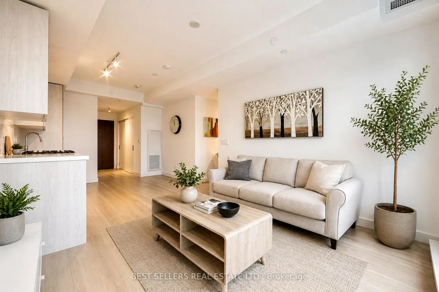 Additional image 6 of 160 Kingsway Crescent 611