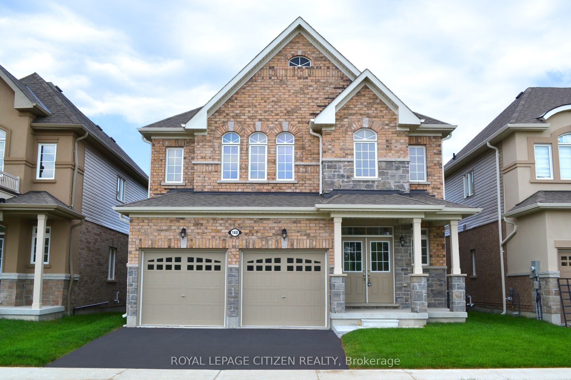 140 Hawkins Street, Georgina, ON, L0E 1R0