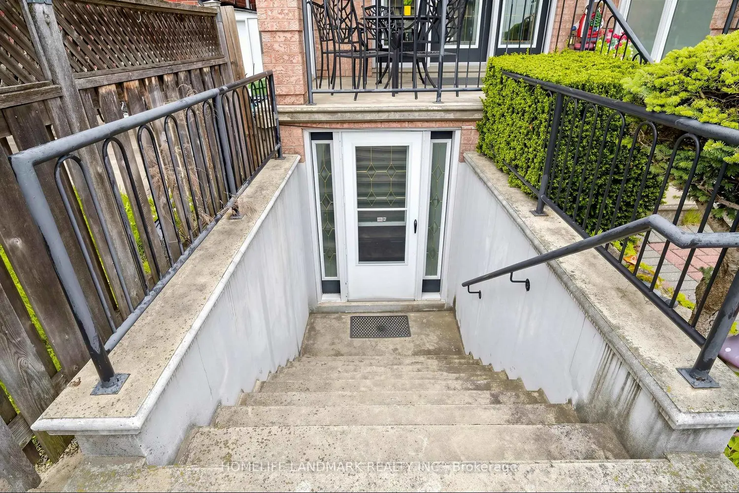 Additional image 17 of 70 Bartlett Avenue