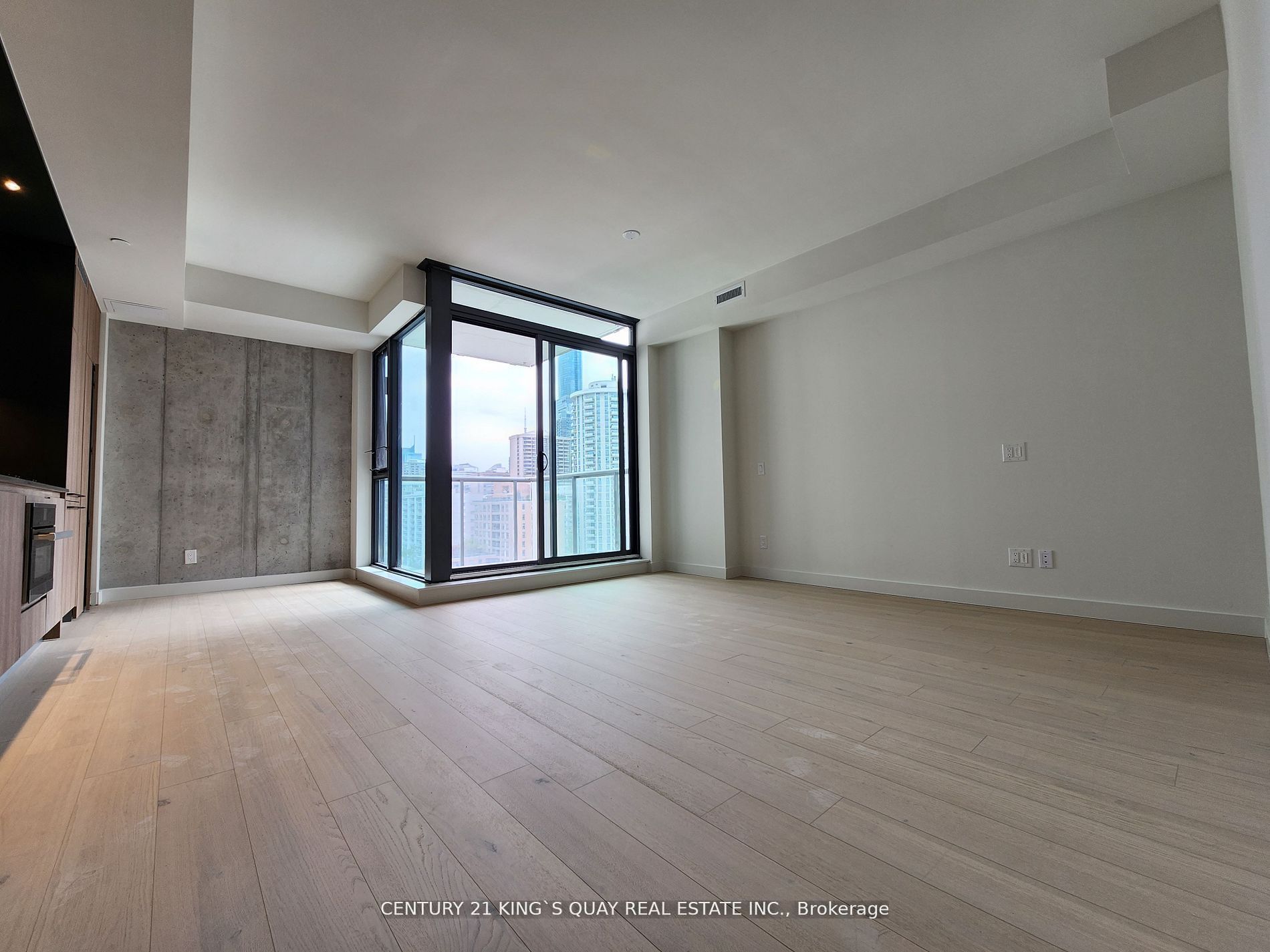 Additional image 3 of 1004-81 Wellesley Street E, Toronto, ON, M4Y 0C5