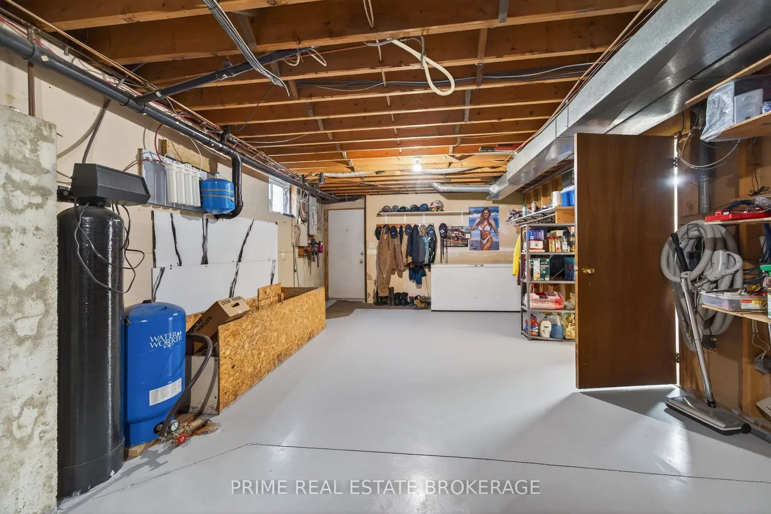 Additional image 16 of 22403 Springfield Street