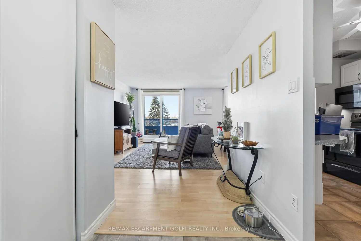 Additional image 5 of 640 West Street 506