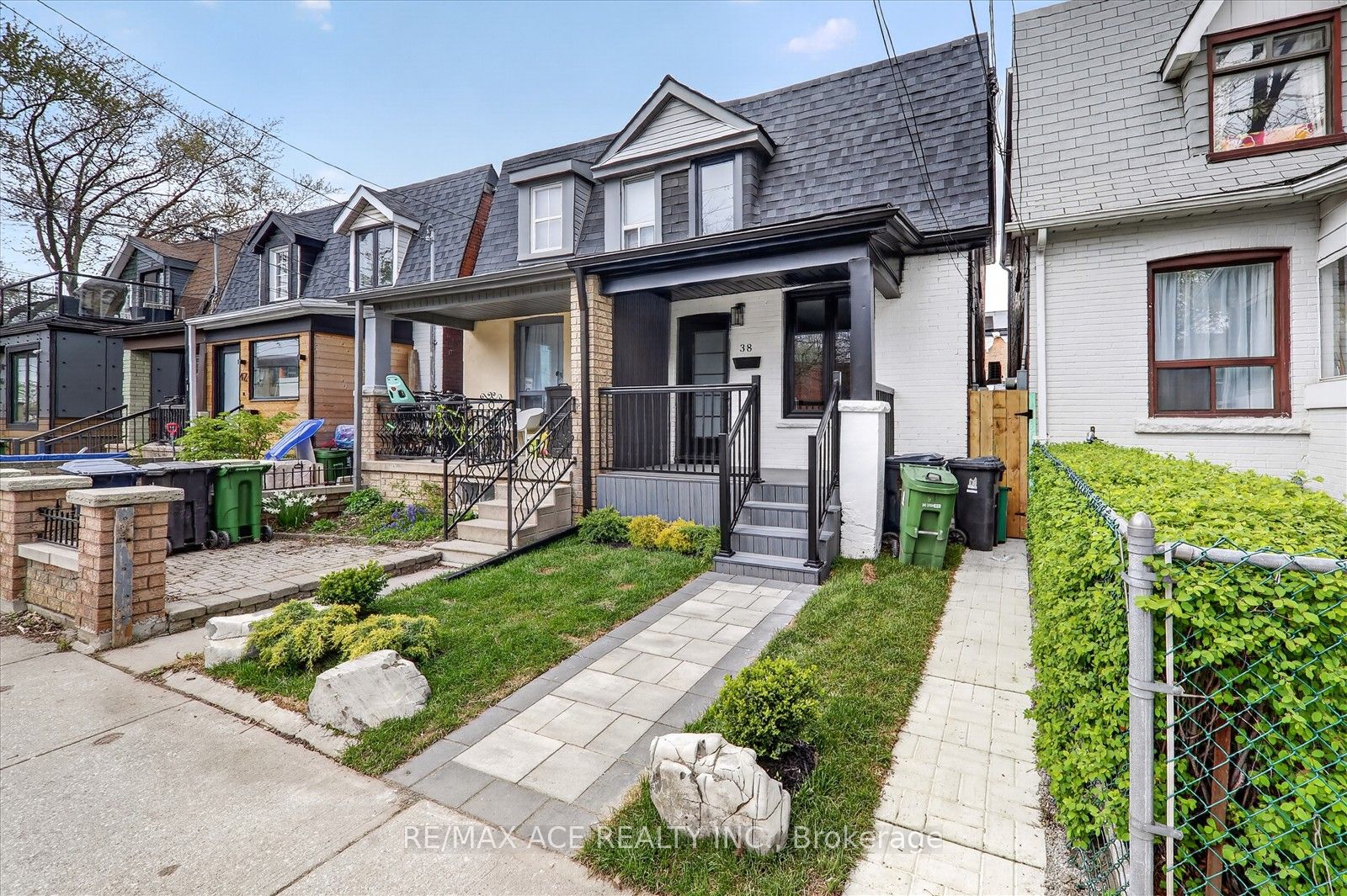 Additional image 2 of 38 Pelham Avenue, Toronto, ON, M6N 1A6