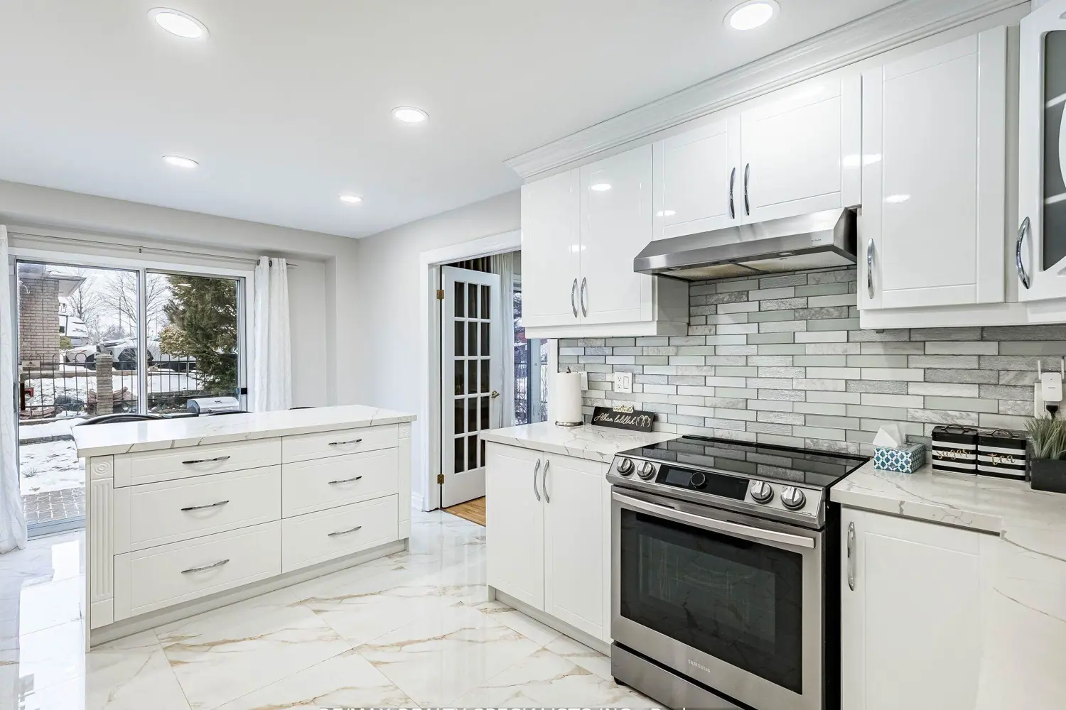 Additional image 13 of 2 Robespierre Court