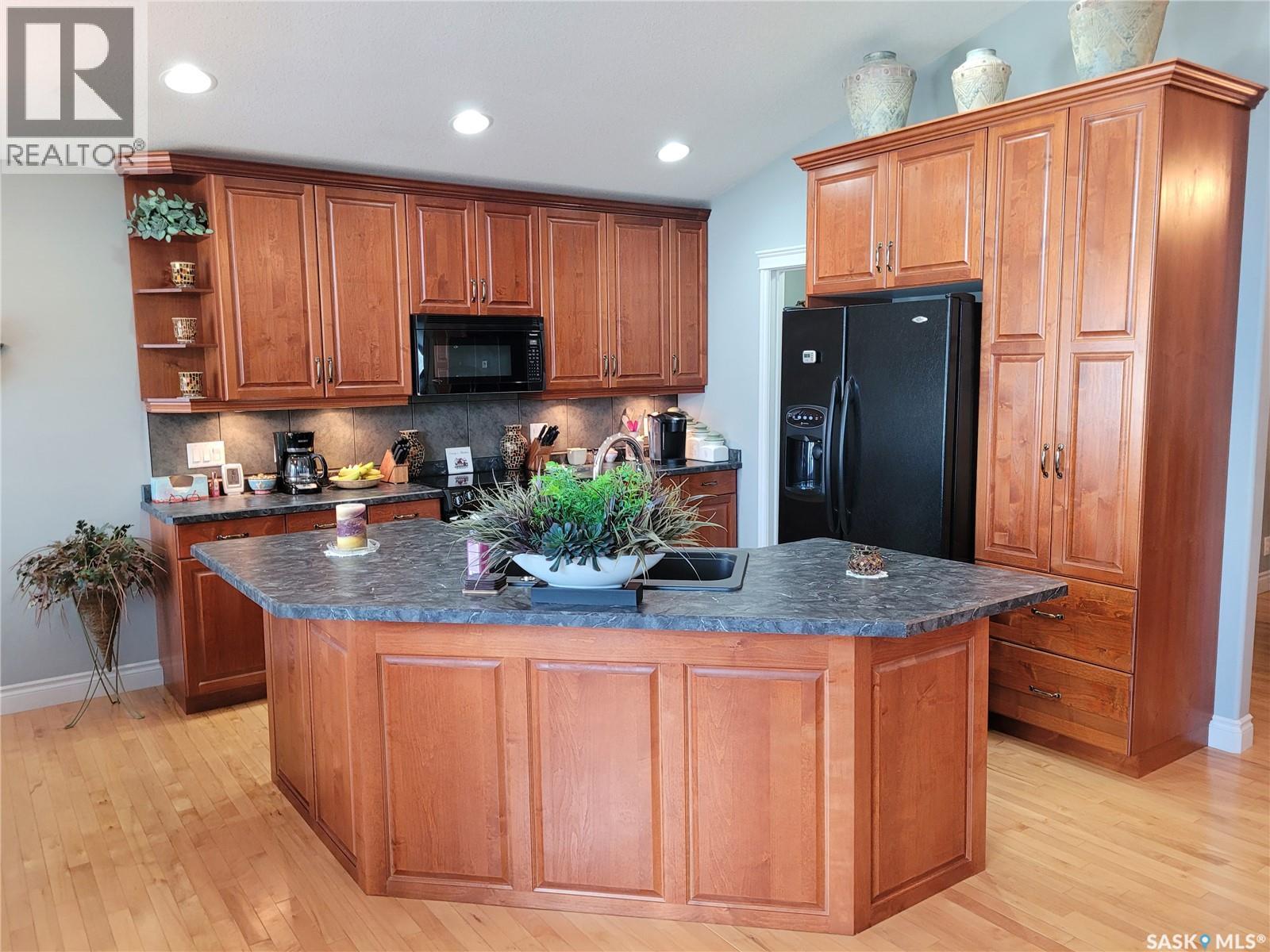 Additional image 6 of 406 Bolton Place, Saskatoon, SK, S7T0A2